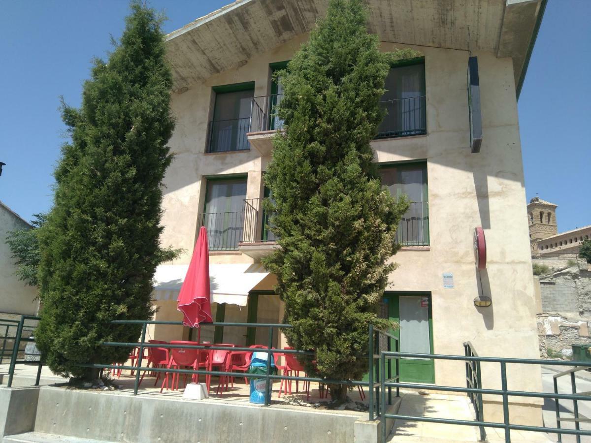Hotel Costalaz Plaza Torralba de Aragon Bagian luar foto
